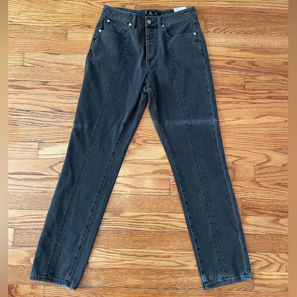 NWOT VOLCOM Black Jean 🪩